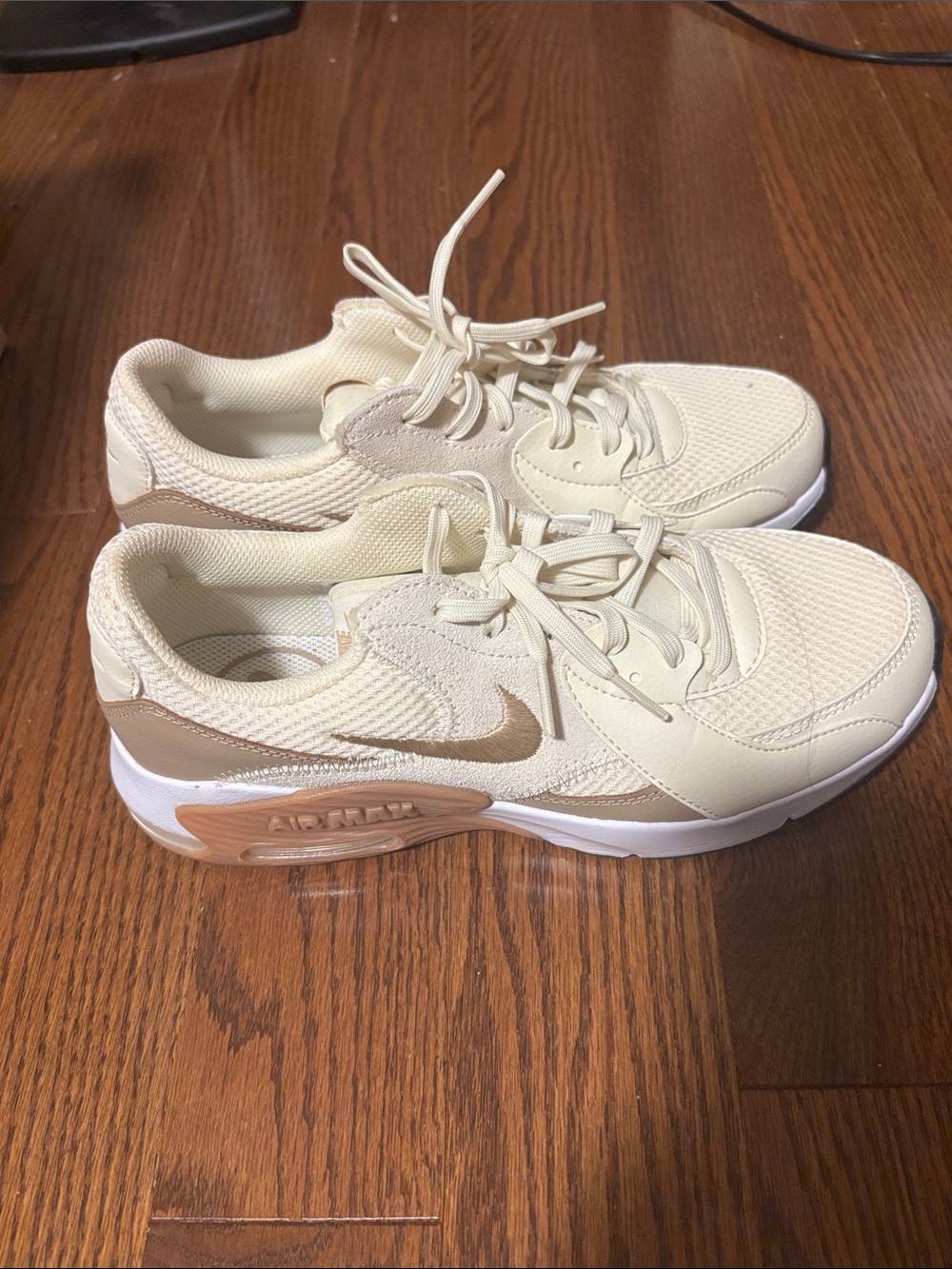 Nike Women’s Cream & Tan Athletic Sneakers